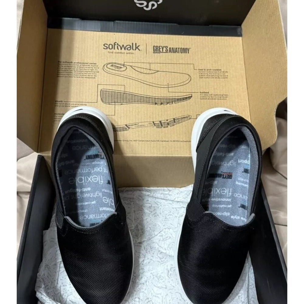 Greys Anatomy's Shoes‎ Slip On Ballistic Black 6.5